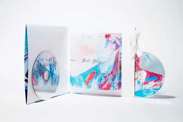 米津玄師「Pale Blue」單曲包裝設計3.jpg