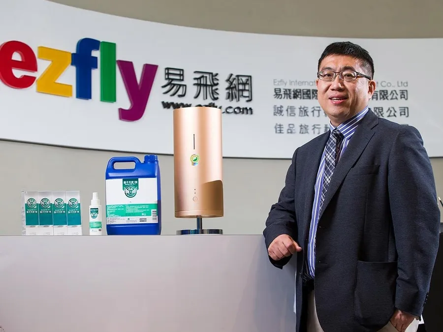 旅行社賣起消毒水！因「買保險」意外創下好成績！易飛網如何把部桃、機捷都圈粉？