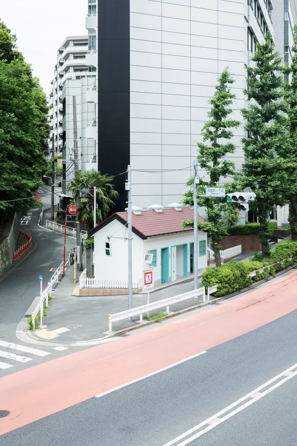 NIGO操刀東京澀谷公廁7.jpeg