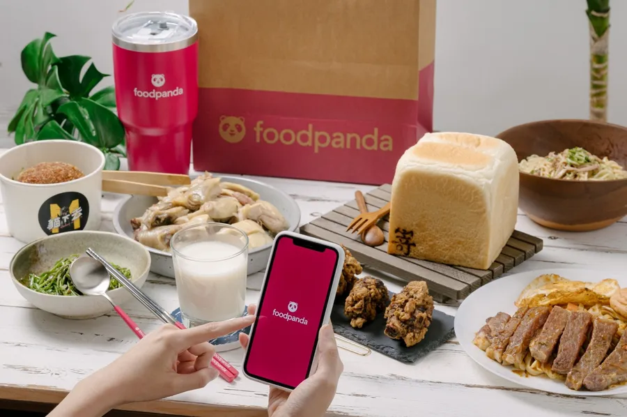 foodpanda 獨家上線米其林餐廳、超夯排隊名店 高人氣餐酒館、經典日式燒肉全到位 防疫在家不將就！ foodpanda 陪你講究過生活