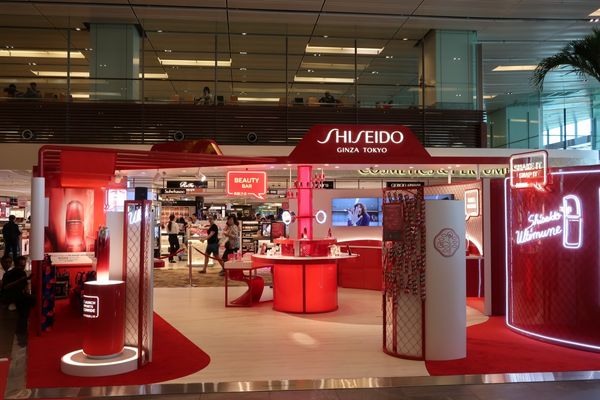  被「醉象」壓垮的美妝巨頭：資生堂虧損 520 億日圓、創史上最慘，到底怎麼了？