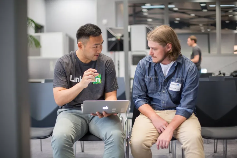 在家工作對員工身心影響超過想像？LinkedIn 的「額外有薪假實驗」獲正面迴響