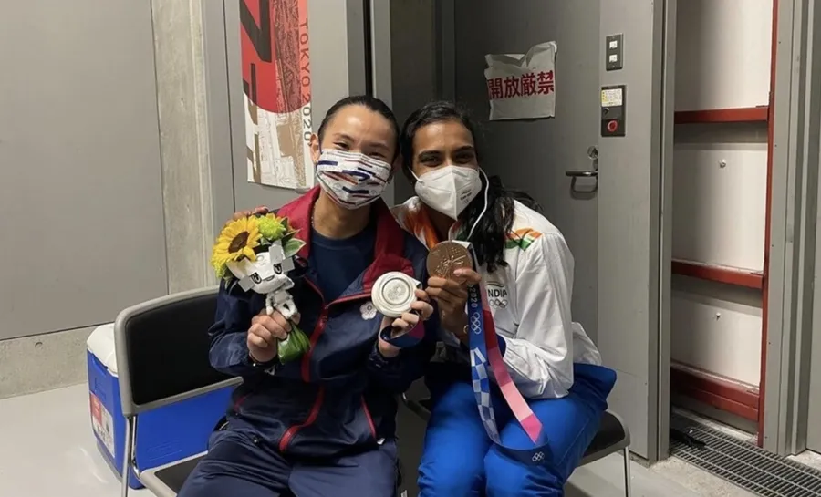 戴資穎東京奧運摘銀！印度羽球名將辛度賽後暖心擁抱引球后爆哭