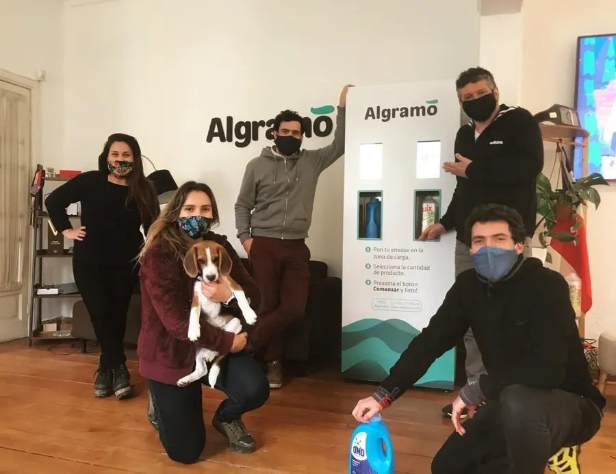 一次性包裝新解方！智利新創Algramo創新興「買產品不買包裝」模式，A輪融資獲850萬美元
