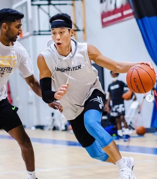 we love jeremy lin 1.jpg