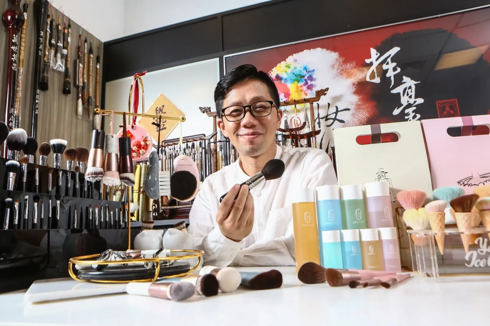 百年毛筆名店跨足美妝刷具，林三益如何在轉型途中順勢重振毛筆事業？
