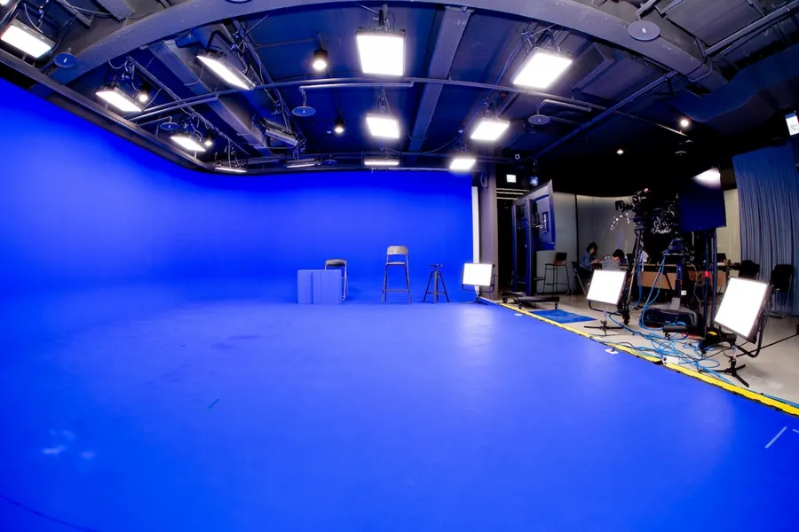 橘子集團砸千萬打造的G Studio亮相！劉柏園喊：要成為全台最先進虛擬攝影棚