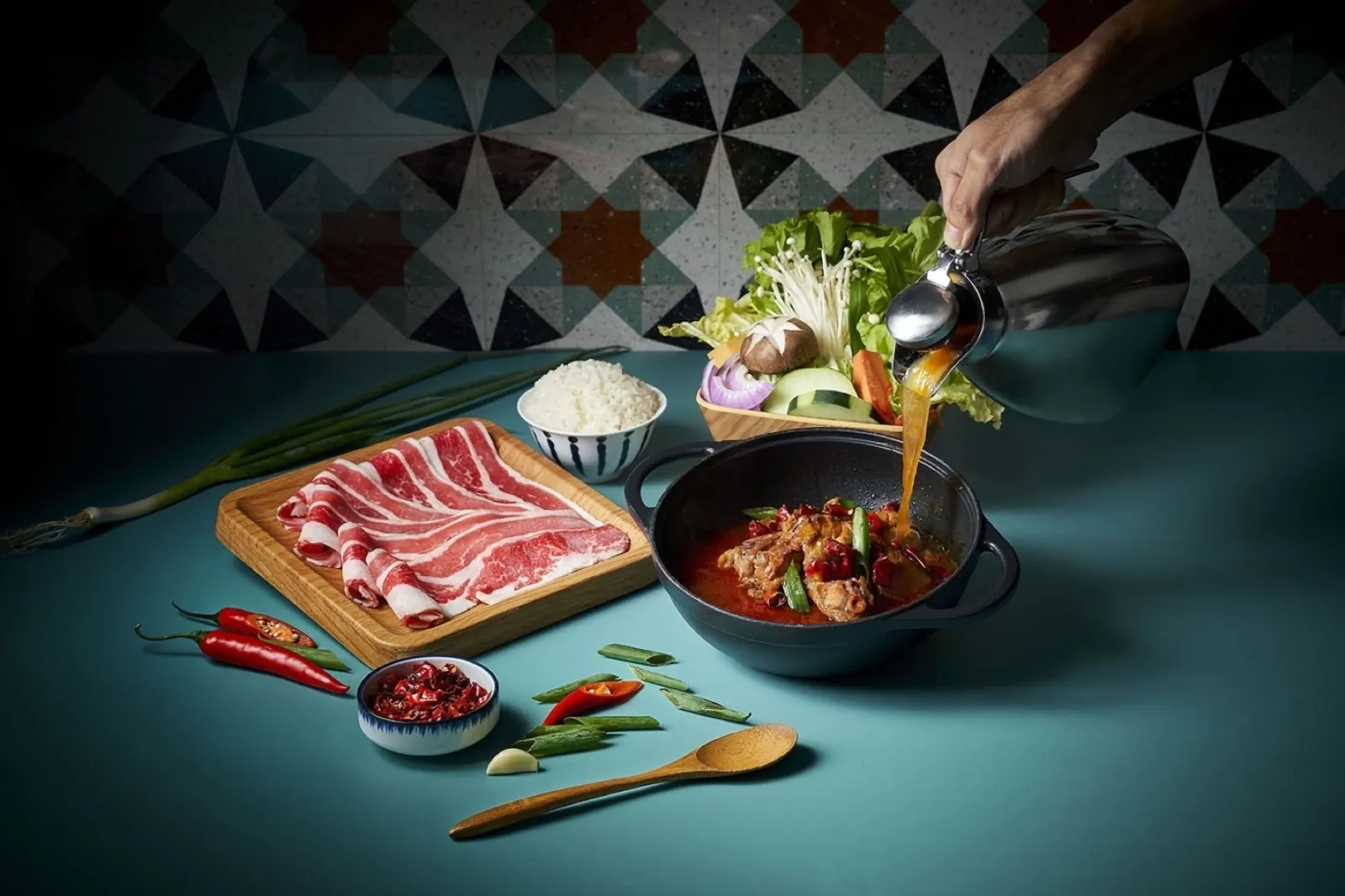 天冷就是要吃鍋！王品集團強打火鍋季，「季節感行銷」該怎麼做？