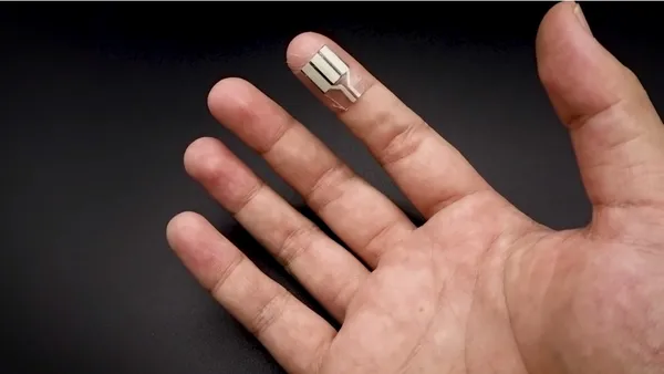 Fingertip-powered wearable