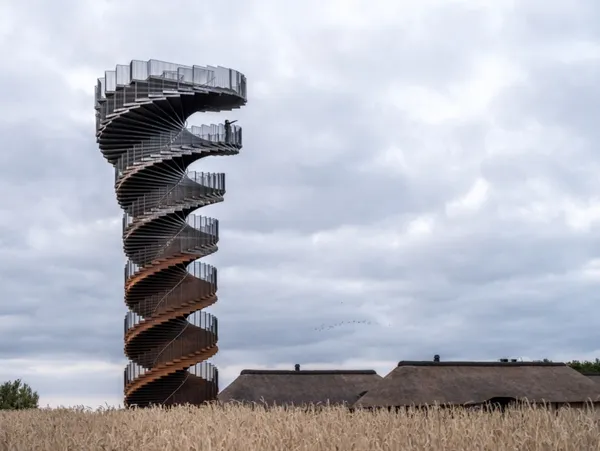 BIG Marsk Watchtower 瞭望台 01.jpg