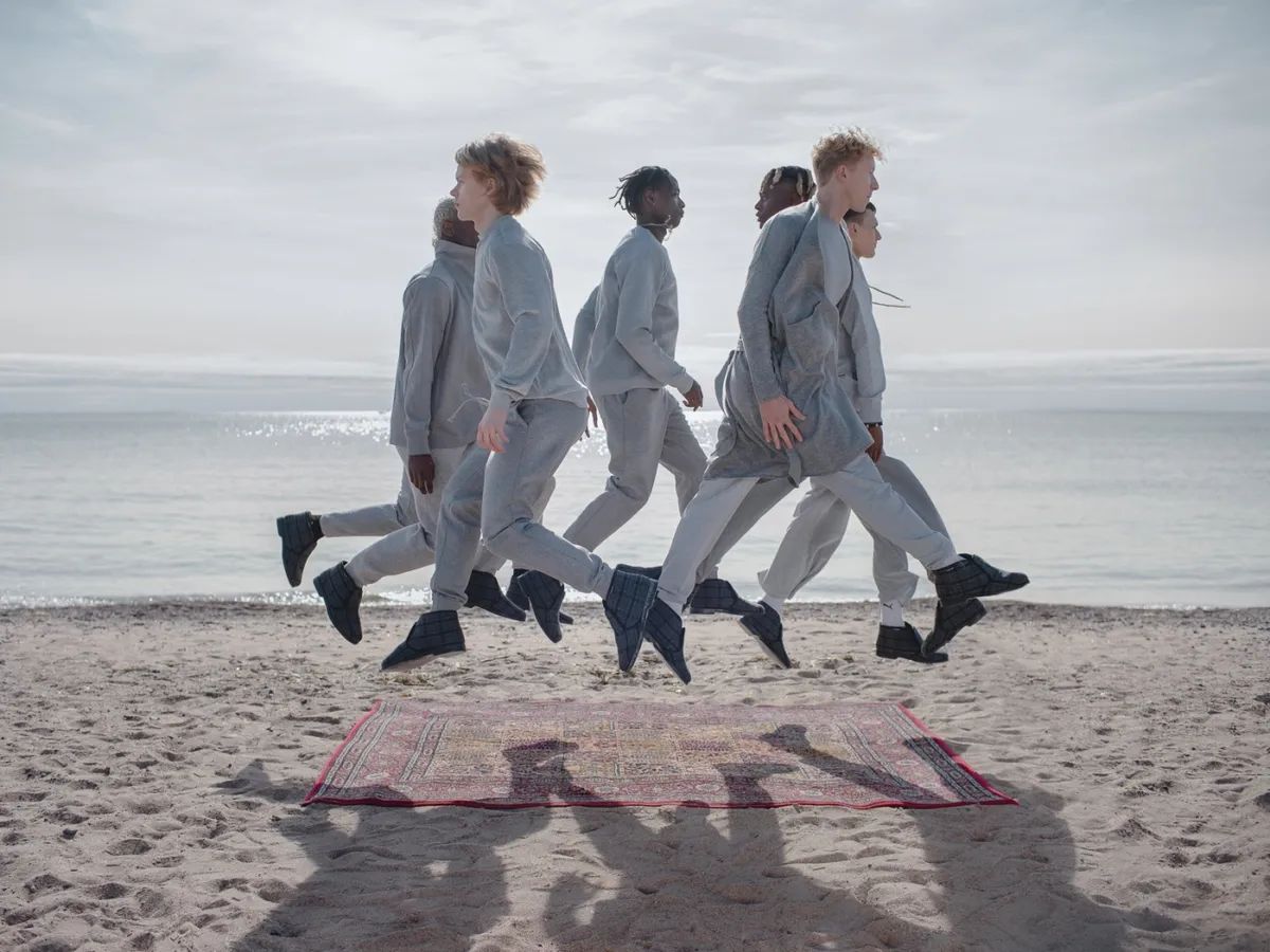 Dasha Pears, Up and Go.jpg Dasha Pears, Up and Go.jpg