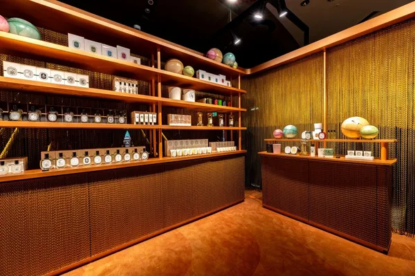 diptyque壯遊香氛特展_精品販售區.jpg