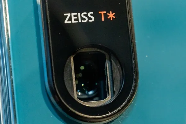 Xperia 5 III