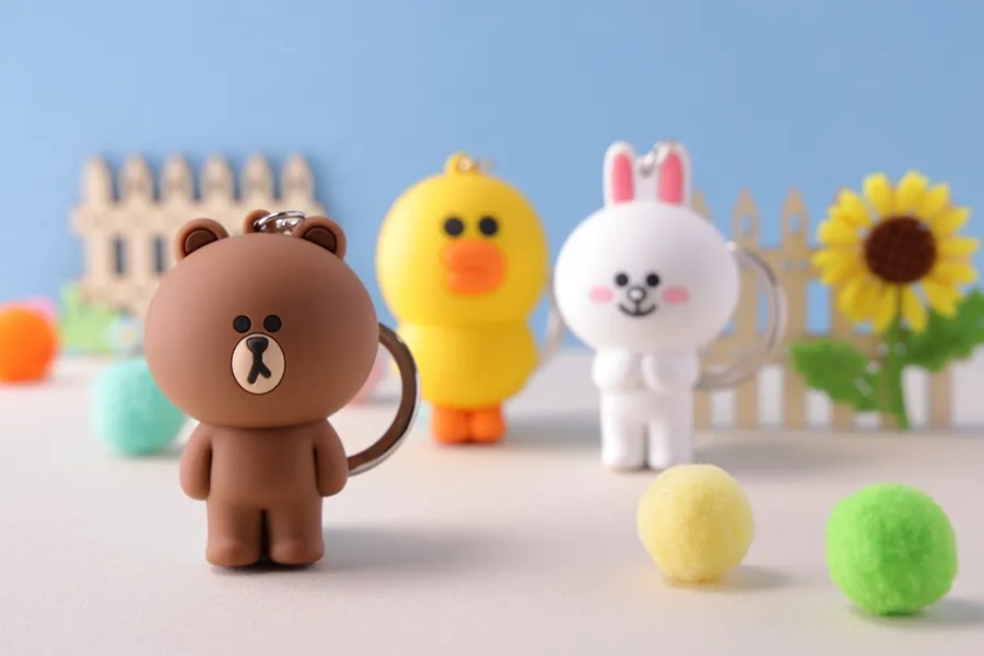 一卡通推「BROWN & FRIENDS」熊大、兔兔及莎莉3D立體角色卡