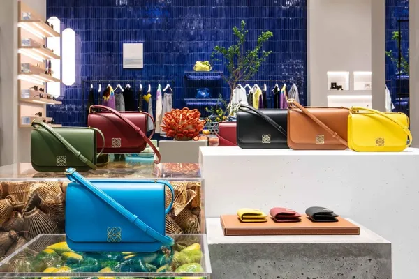 LOEWE_JUN_1046.jpg