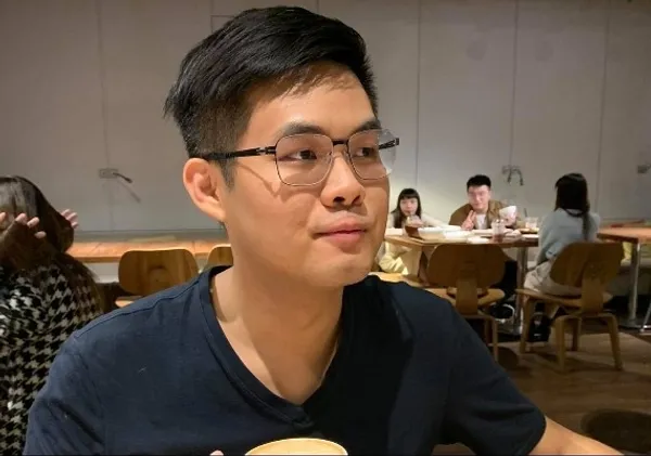 星期天配音是對的