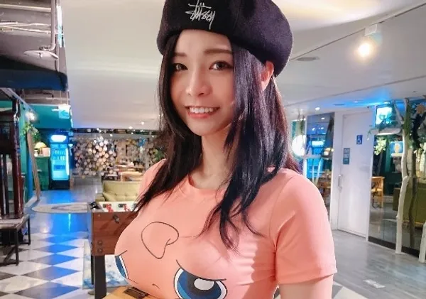 郭鬼鬼 Angela