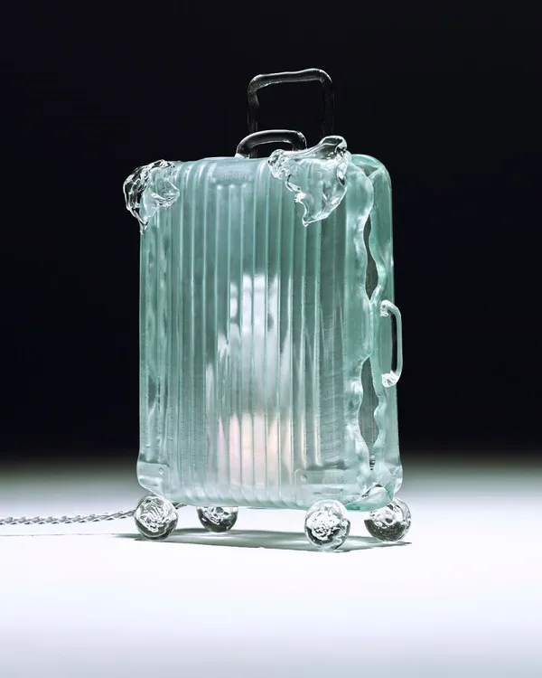 Hayne Park_RIMOWA GLASS original cabin.jpg