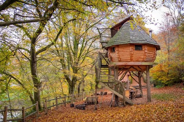 tree house