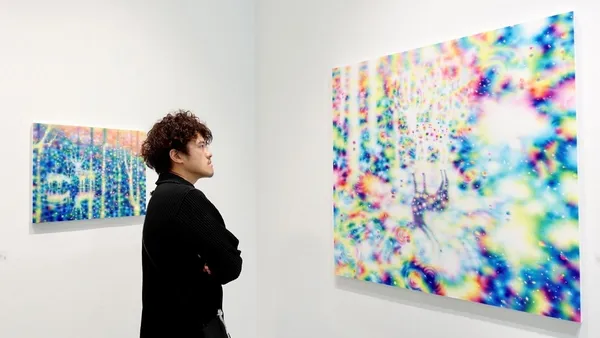 設計浪人引述：「作品會變成某藏家的寶物，還是變成垃圾？取決於藝術家眼光與想法」資本主義下藝博會、拍賣市場仍然必爭