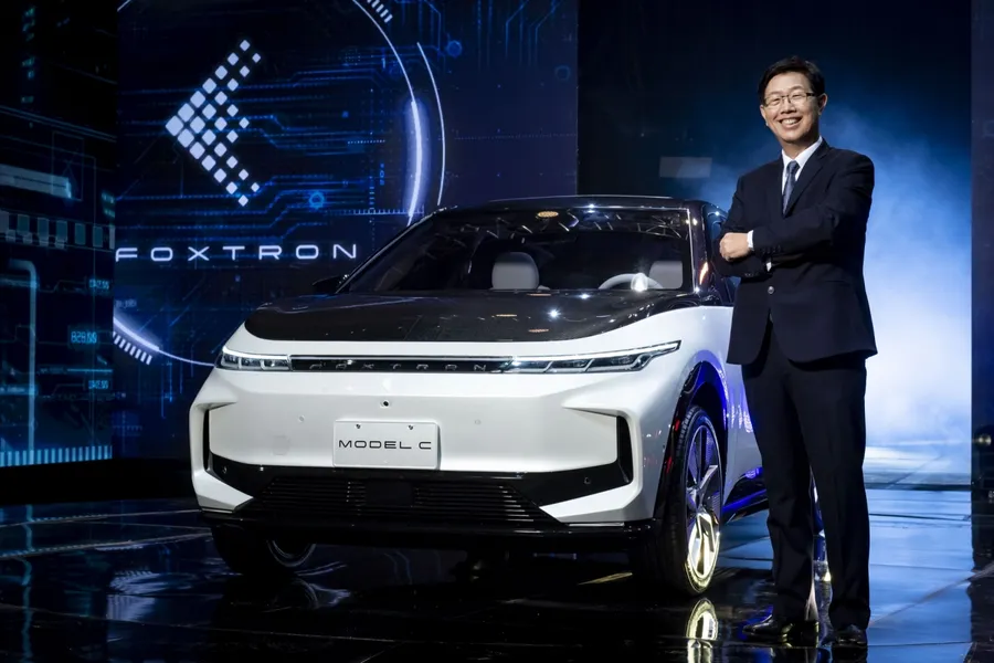 鴻海電動車海外佈局再+1！砸41億在沙國設合資公司，觸角進入中東