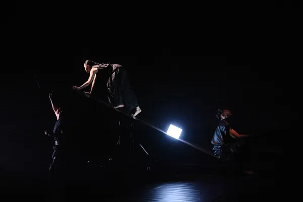 溫花蓮_失序場《非常動態運動－失序邊境 選段演出》.jpg