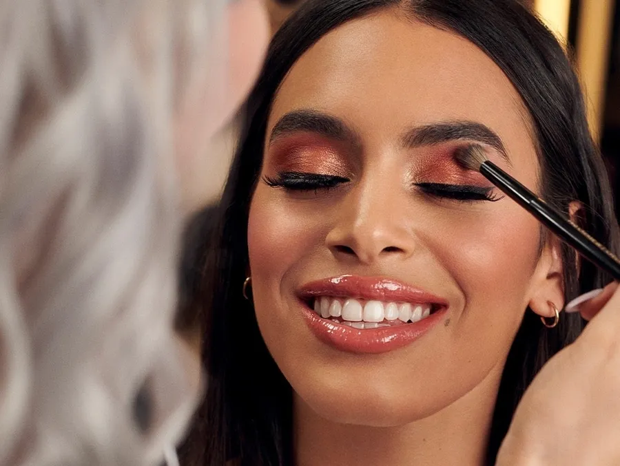 美粧蘇丹紅風暴藏一條兩難法規！新法救漏洞，企業為何吵翻天？