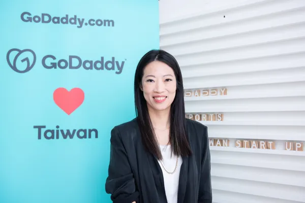 20211029 GODADDY-0329