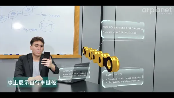 掃描 QR Code 即可把 3D 虛擬物件呼叫出來