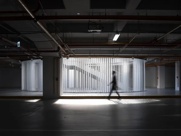 2021台灣光環境獎-Shadow In Motion (1).jpg