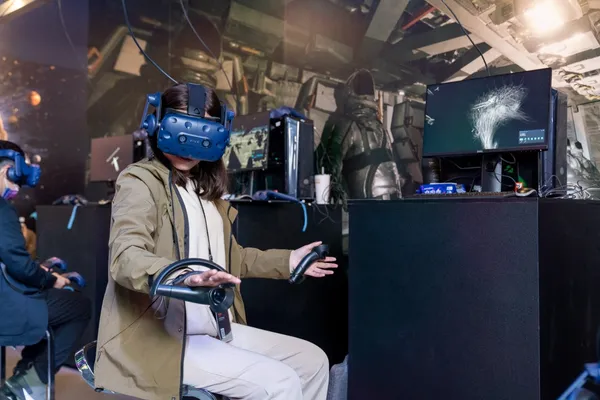 TCCF_入圍2021威尼斯影展，獲2021SXSW、2021坎城獎項肯定的互動式VR電影《輪迴》，