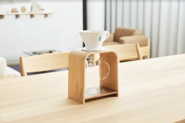 藍瓶咖啡blue bottle-karimoku木質手沖咖啡器具11.jpg