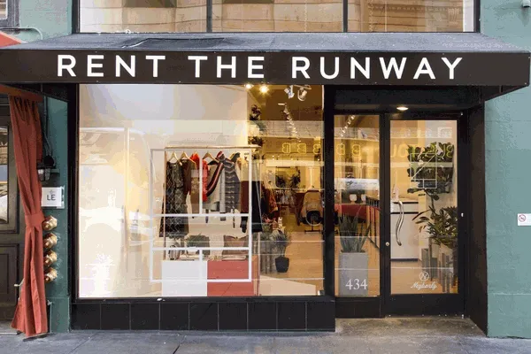 Rent the Runway舊金山的實體店面，現實體店已全數關閉.png