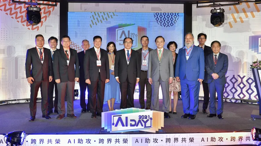 經濟部工業局推動產業AI化跨界共榮展現實力