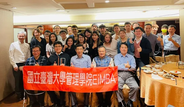 EiMBA為提供學生學習生活及創業上之協助，特別邀請兩位具備豐富實務經驗之業界教師擔任