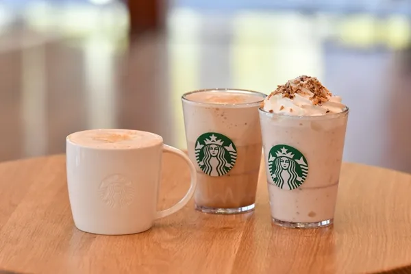 Starbucks Greener Store 東京 03.jpg