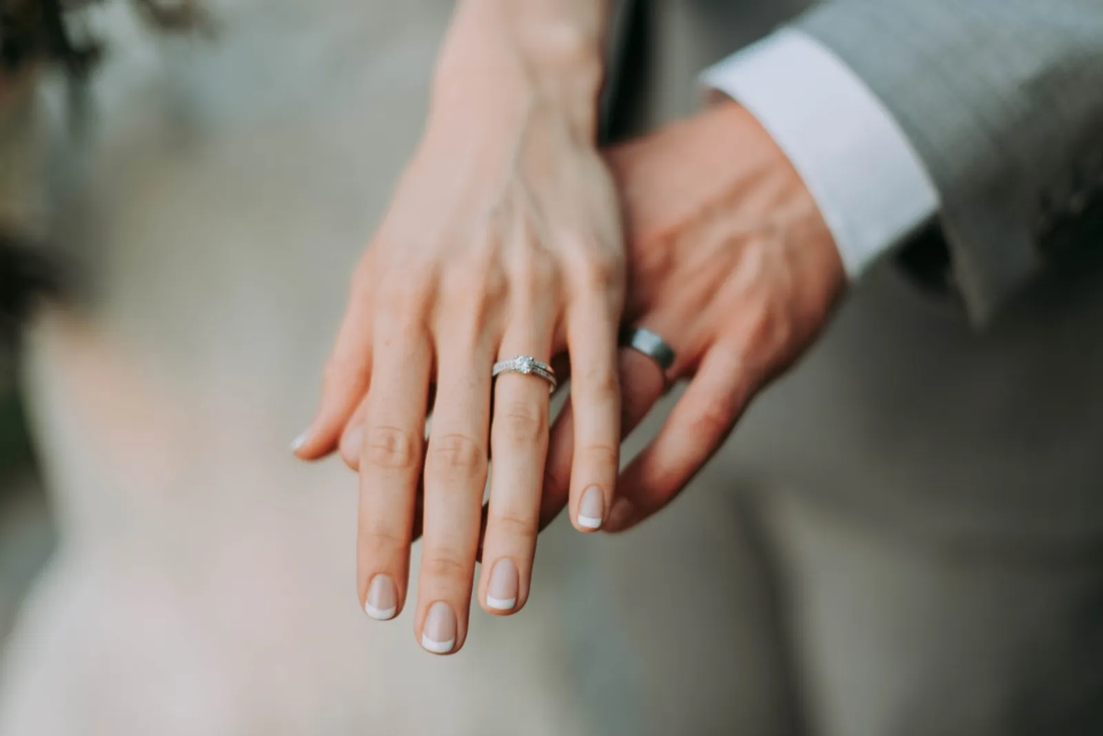 後疫情時代現「報復性結婚潮」！合成鑽石成新寵兒？