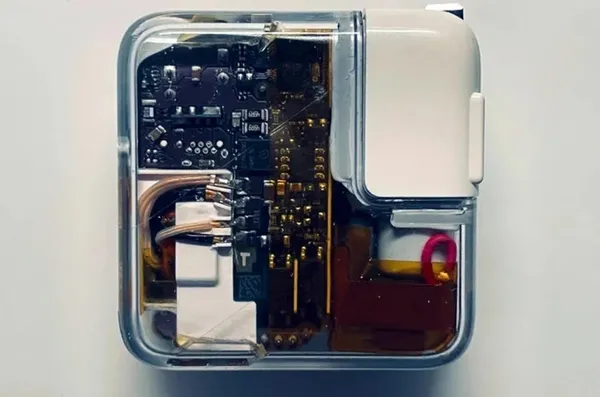 透明airpods3