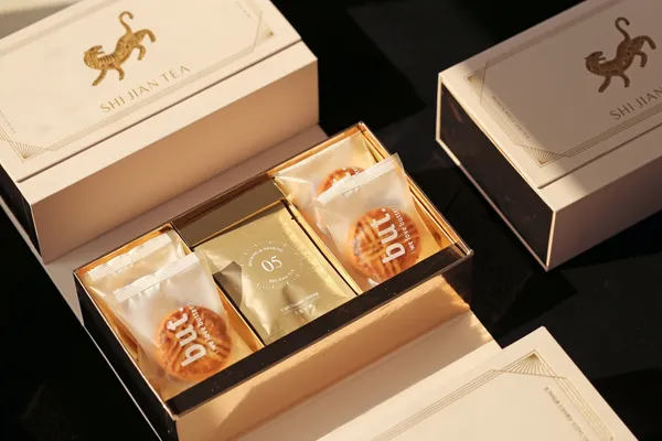 聖誕及新年禮盒8選-十間茶屋.jpg