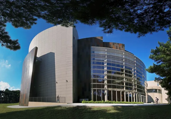 3.中央大學大禮堂 JJP 潘冀