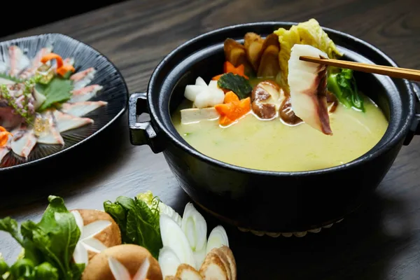 【虹夕諾雅 谷關 HOSHINOYA Guguan】 溫活火鍋特寫 Onkatsu Hotpot (