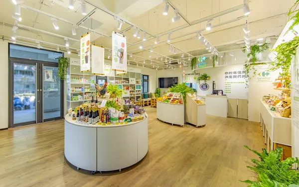 家樂福影響力概念店1.jpg