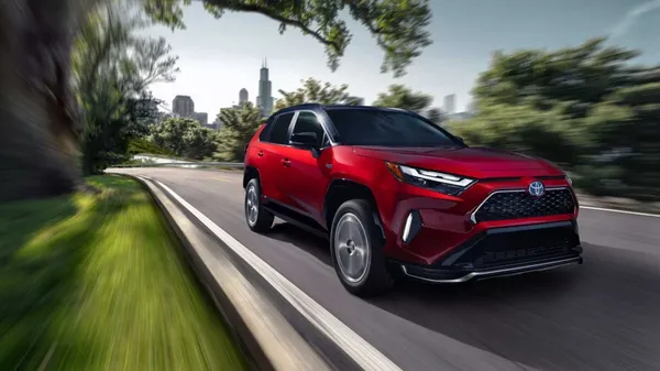 TOYOTA RAV4 Prime.jpg
