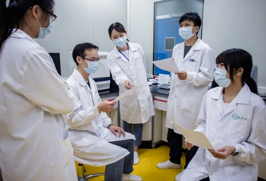 醫療保健成美職場新鮮人首選，年薪262萬元很「開薪」