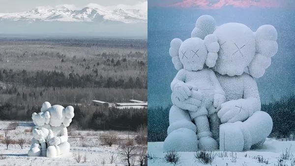 KAWS 首個巨型雪雕現身中國！經典 COMPANION 坐落絕美長白天池山腳，與純白雪景融為一體