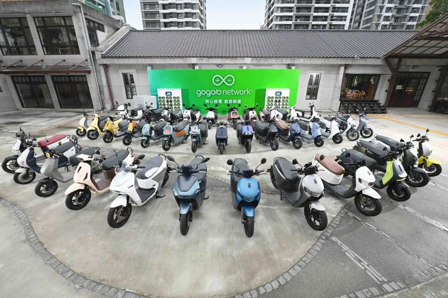 鴻海攜手Gogoro與印尼簽署MOU！南向發展儲能系統、電池技術