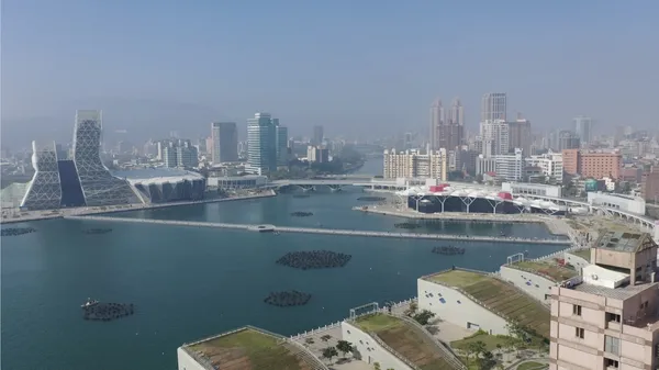 高雄「大港虎橋」2.jpeg