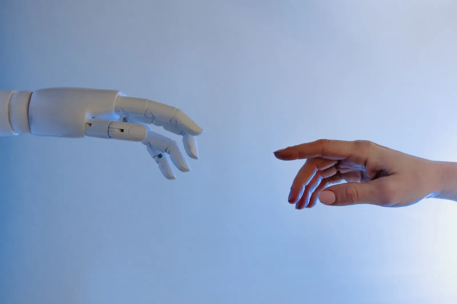 靠 Chatbot 實現對話商務，企業導入的 4 大建議