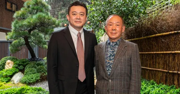 寶元紀總經理蔡明倫（左）、寶元紀董事長蔡其建（右）.jpg
