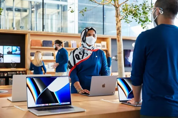 Apple Yas Mall